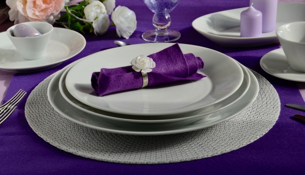 La Tavola Ultraviolet