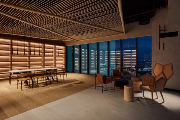 The Founder’s Office: un ufficio dalle tonalità del deserto