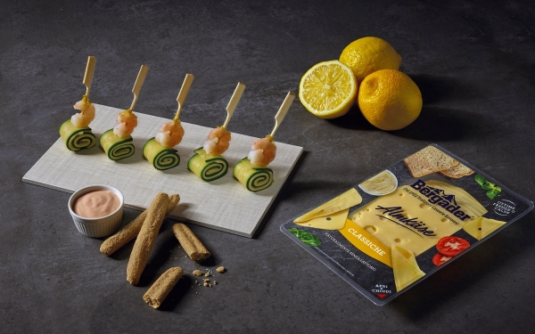 Il formaggio della montagna in formato estate